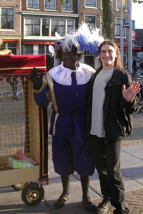 Eric posing with Zwarte Piet