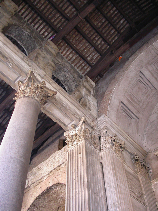 Pantheon, portico celing